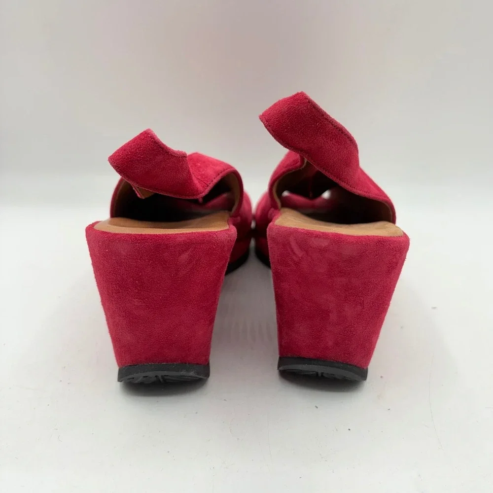 L'Amour Des Pieds Raspberry Pink Suede Wedge Sandals Peep Toe Slingback 8.5M‎